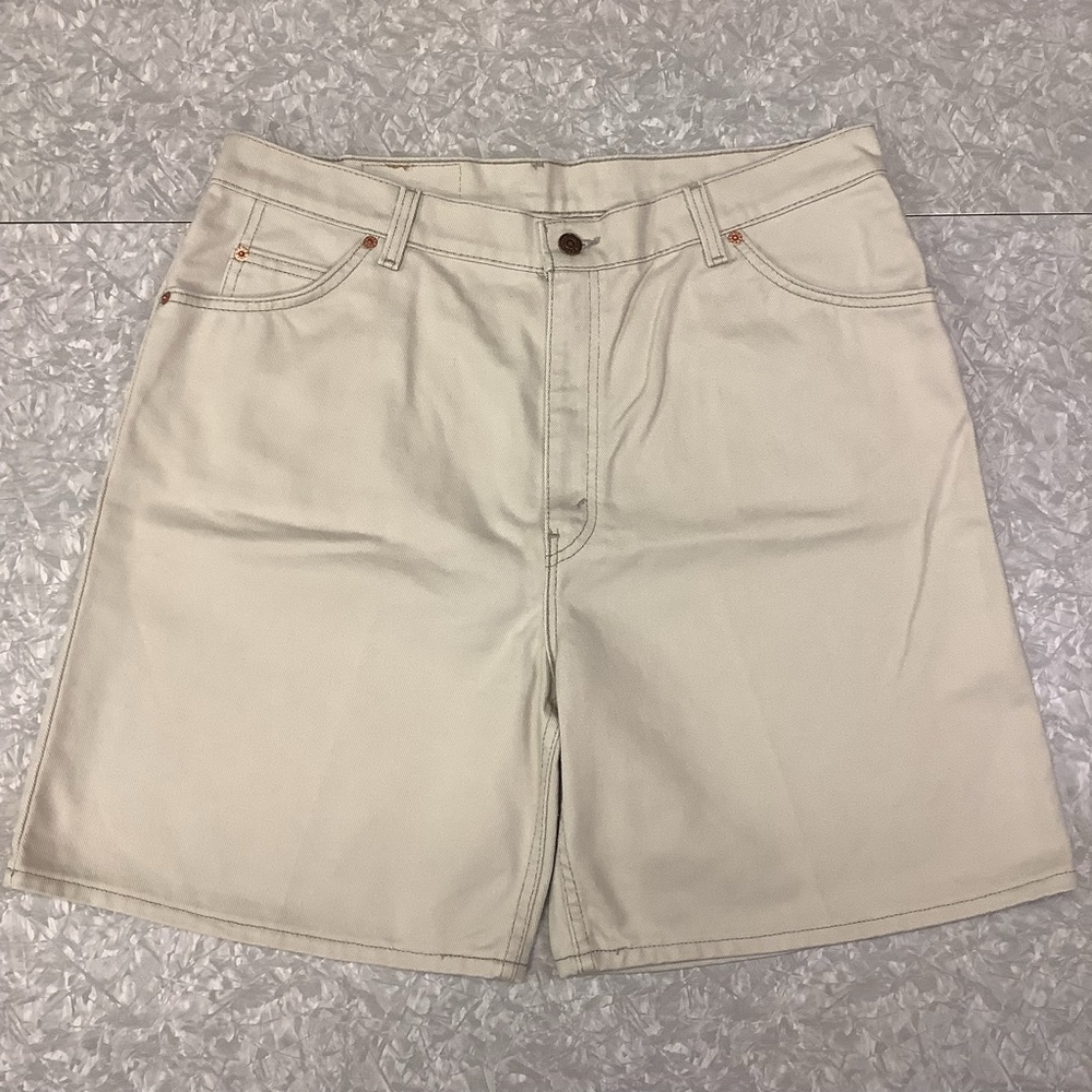 Vintage 90s Levi’s 950 High Waist Mom Jean Shorts Size 18 / Made in USA